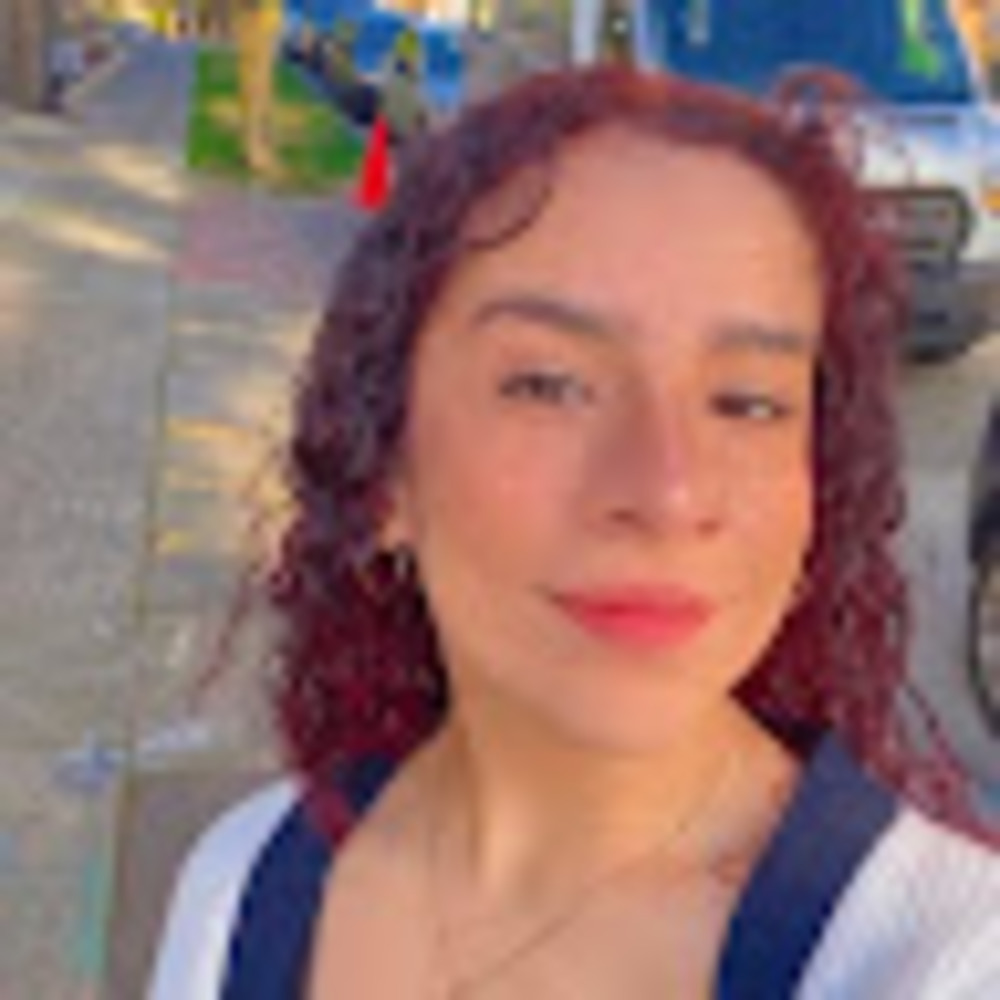 Meet your Posher, Carla